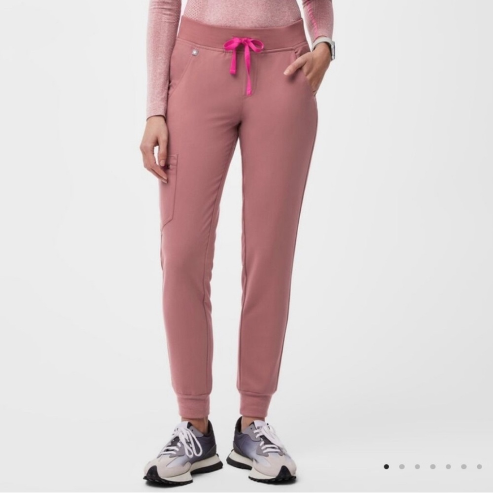 FIGS Mauve Zamora Joggers